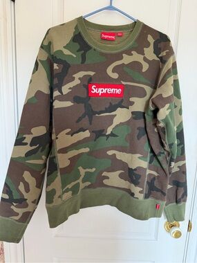 Supreme Box Logo Crewneck Camo Sweatshirt Gently Worn UNISEX